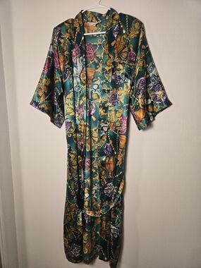 Silky Emerald Green Printed Kimono Robe